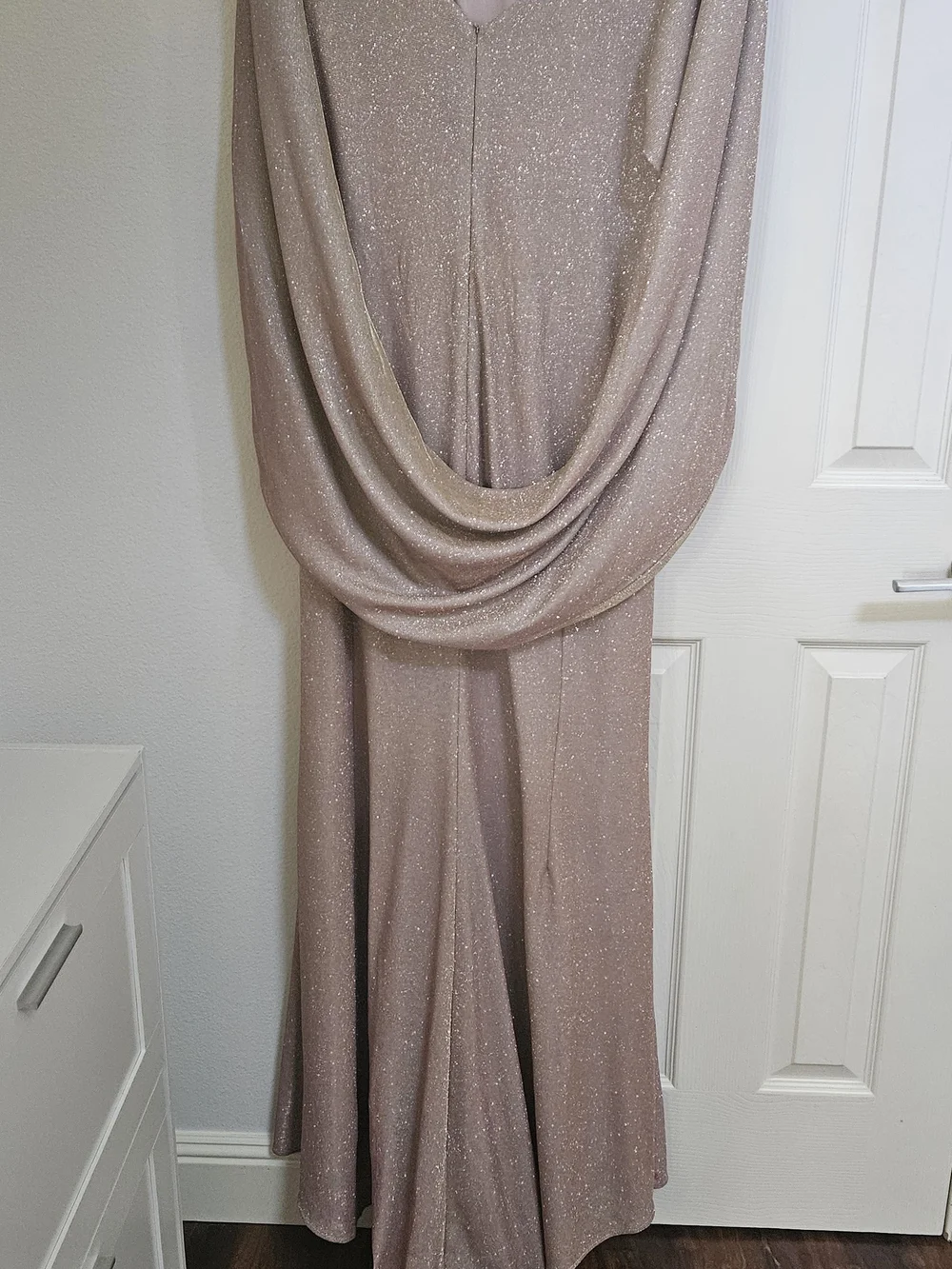 Betsy & Adam Glitter Drape-Back Cape Gown Pink 18W Like New